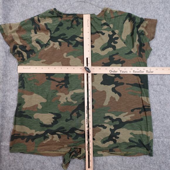 Sanctuary Top Womens Large Scoop Neck Camo Green Brown Knot Front Casual Tee - Picture 6 of 9